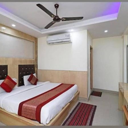 Hotel Perfect Spot- Main Bazar - Walking Metro Station Nova Deli Exterior foto