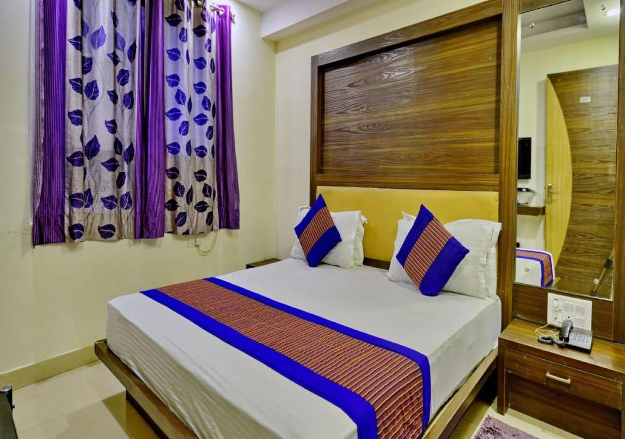 Hotel Perfect Spot- Main Bazar - Walking Metro Station Nova Deli Exterior foto
